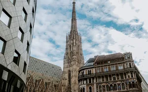 © Pexels | Igorejov Blick auf den Turm des Stephansdoms in der Wiener Innenstadt