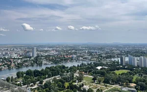 © Pexels | Mark Matvi Blick über Wien und die Donau