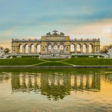 © Pexels | Caio Blick auf die Gloriette im oberen Teil des Schönbrunner Schlossparks