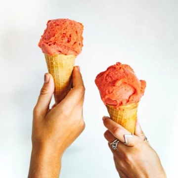 Veganes Eis im Eissalon